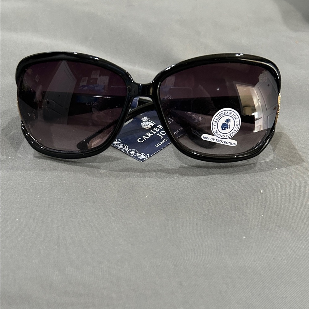 Caribbean Joe Black Sunglasses